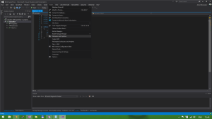 Pierwszym krokiem jest zainstalowanie narzędzia, które zautomatyzuje BDD. W tym celu wybieram opcję "Extension and Updates ...".